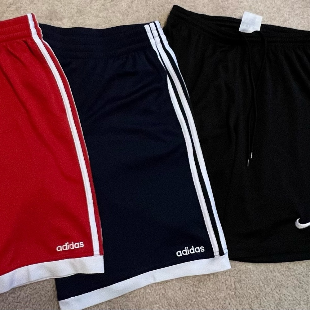 BOYS | gym shorts - size xl